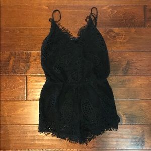 Black lace romper M